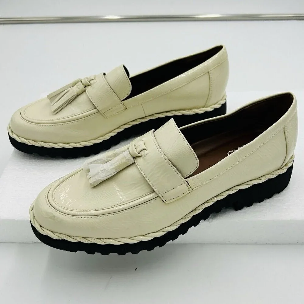 Franco Sarto Carolynn Womens Sz 8.5 Lug Sole Tassel Patent Leather Loafers Ivory